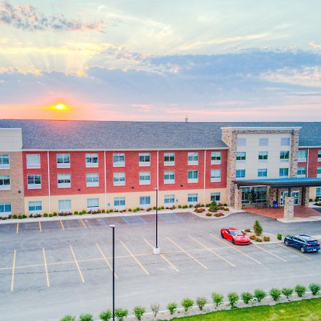 Holiday Inn Express & Suites - Remington By Ihg Exterior photo